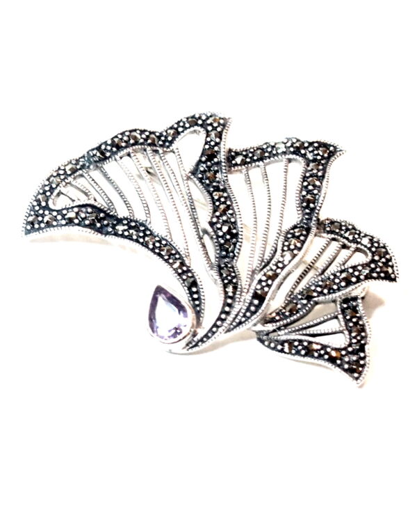Broche de Plata de Ley (.925) calado con Marcasitas y Amatista en estilo Modernista.