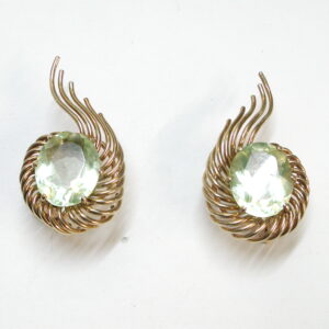 Pendientes de fantasía en oro de 18k con cuarzos limón. Circa: 1970.