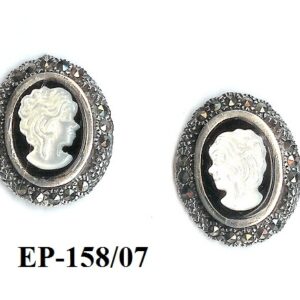 Pendientes Plata 1ª Ley (.925) con Marcasitas y Camafeos de Onix y Nácar.