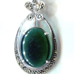 Colgante en Plata de 1ª Ley con marcasitas y ágata verde.