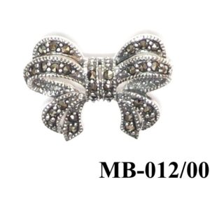 Broche en forma de lazo en Plata de 1ª Ley con marcasitas.
