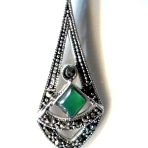 Colgante en Plata de 1ª Ley con marcasitas y ágata verde.